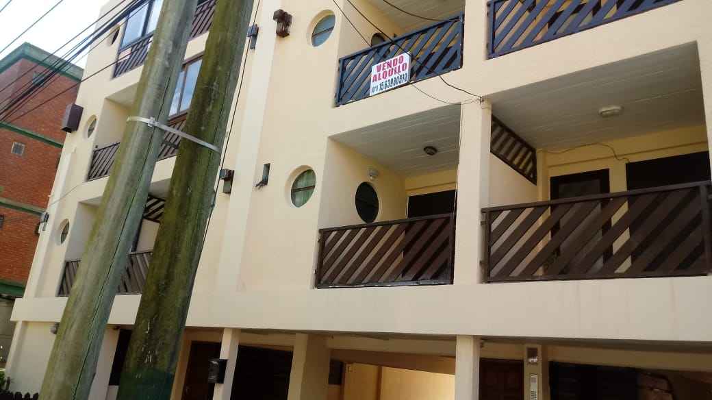 Departamento 3 Ambientes con Cochera – Paseo 104 entre Av. 1 y 1 Bis -  A metros del mar