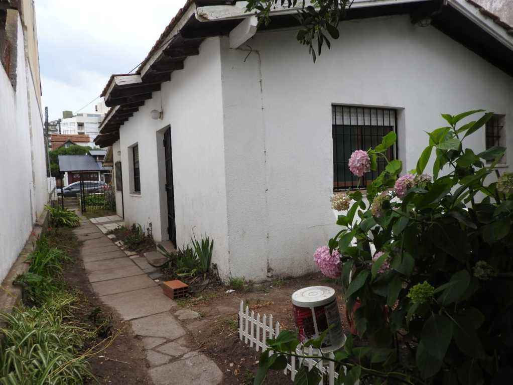 PH 3 Ambientes en Planta Baja 	N°5– Av. 1 entre Paseo 110 -  A 1 Cuadra del Mar